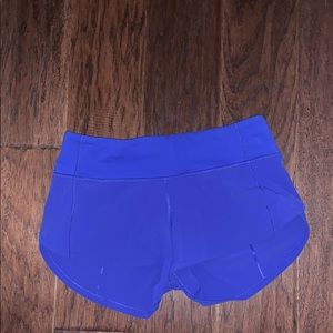 LULULEMON🌟🌟 speed up shorts 2.5”